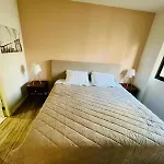 Traveling In Sao Paulo, Luxuoso Hotel Faria Lima, Jeronimo Da Veiga 248