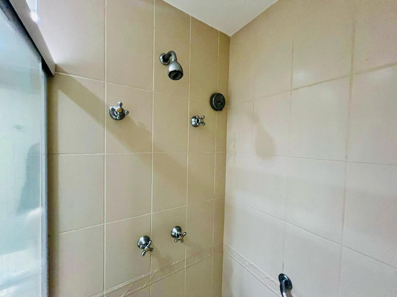 Traveling In Sao Paulo, Luxuoso Faria Lima, Jeronimo Da Veiga 248 São Paulo