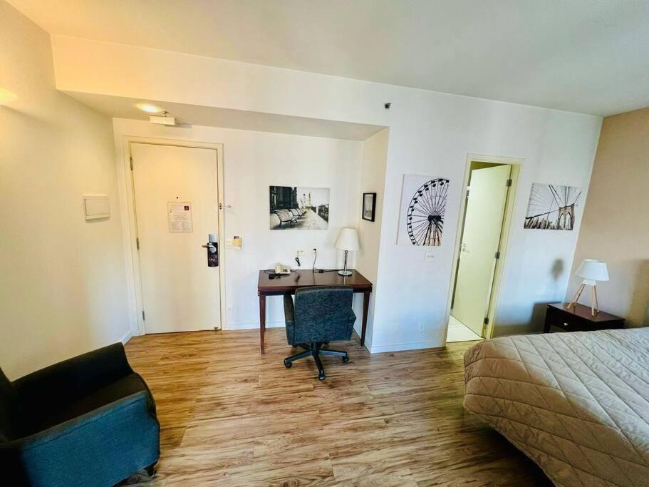 Traveling In Sao Paulo, Luxuoso Faria Lima, Jeronimo Da Veiga 248 * São Paulo